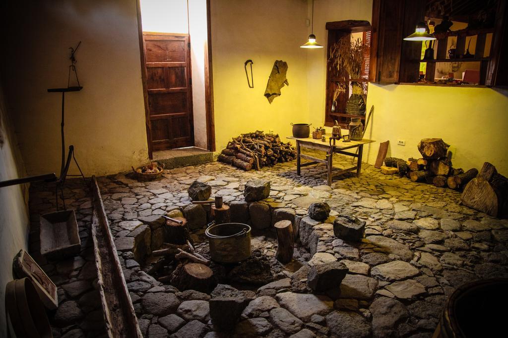 La Casona Del Patio Hotell Santiago del Teide Exteriör bild